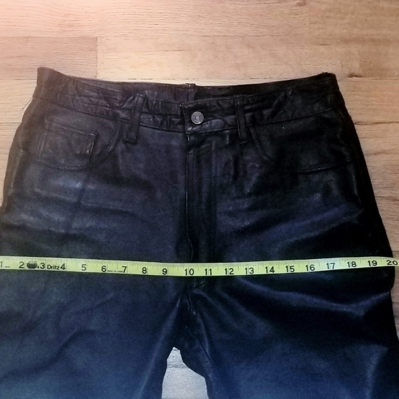 Vintage Leather (Levi's ?) Unisex Pants - Picture 16 of 16